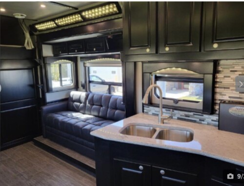 2023 Quad Slide NRC Cascadia Bath and 1/2, 600HP, Automaitc, 43K Miles, Loaded, Pristine, Avaialble Today - Image 7